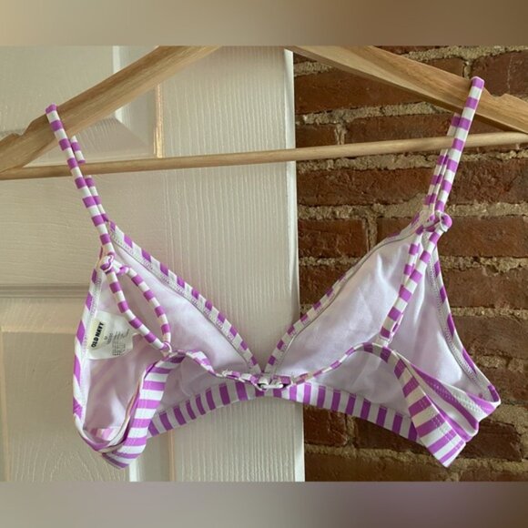 Old Navy Pucker Triangle Bikini Swim Top - Picture 2 of 4